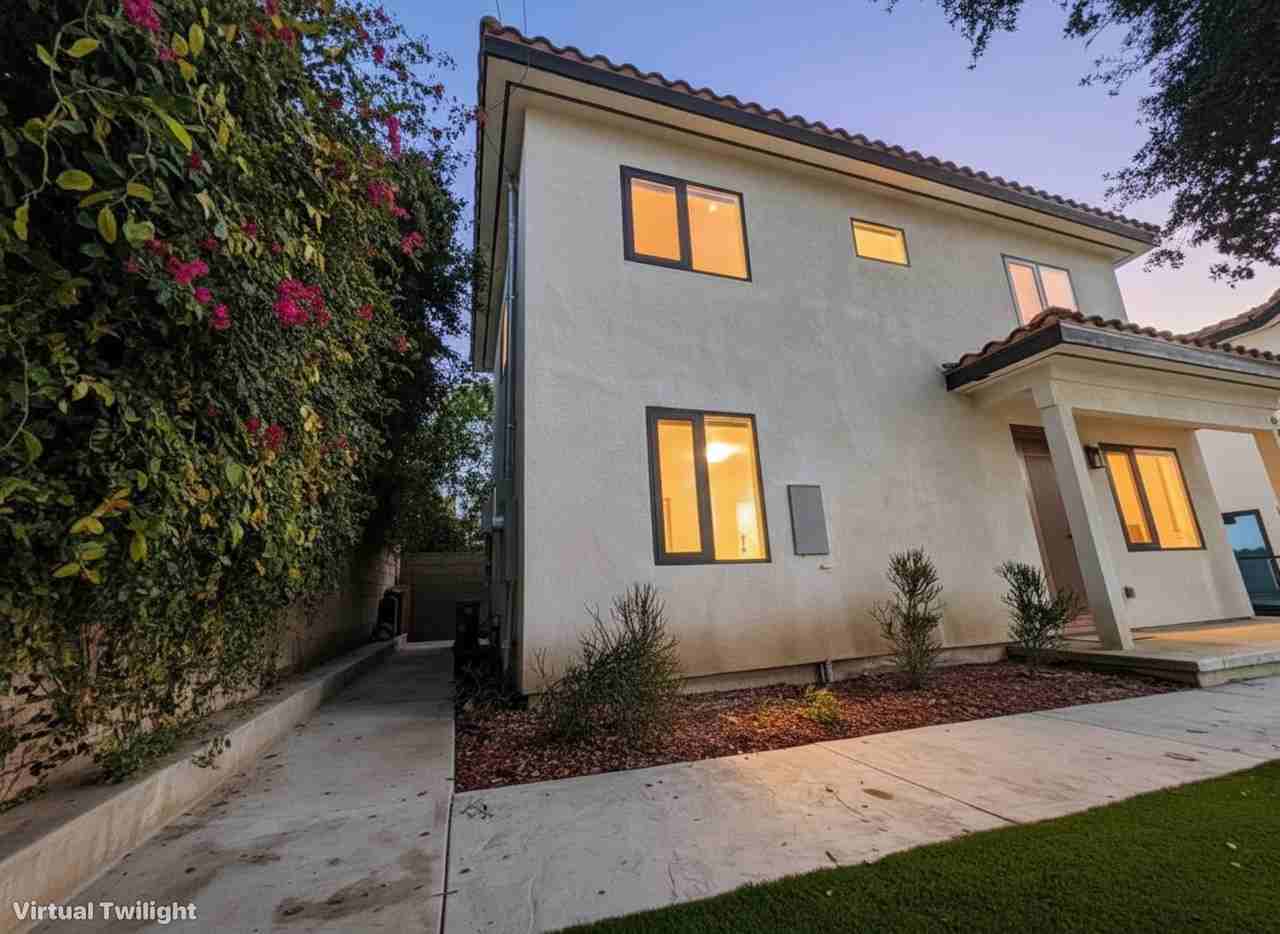 19023 1/2 E Leadora Ave #1 - Photo 2 of 23