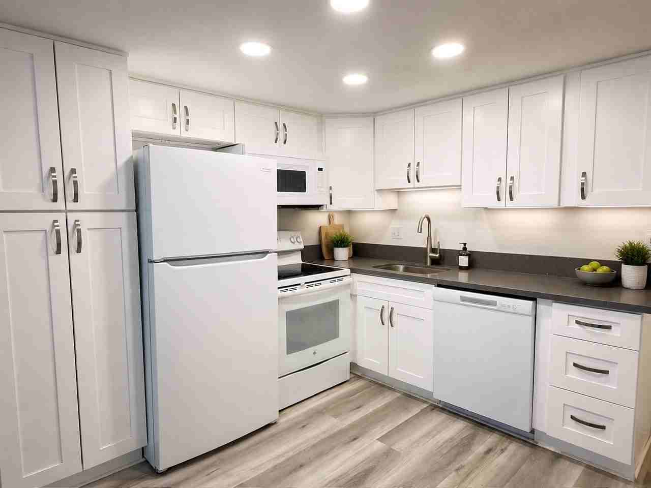 9647 Spyglass Ave #18 - Photo 4 of 20