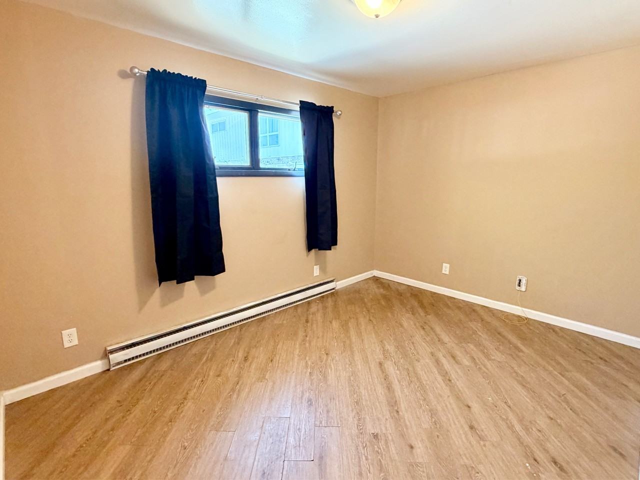 623 N Bryan Ave #20 - Photo 6 of 9