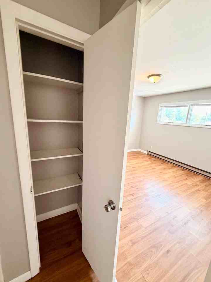 627 N Bryan Ave #9 - Photo 6 of 8