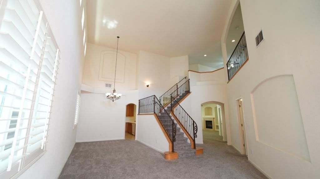 10315 Berryessa Dr - Photo 2 of 24