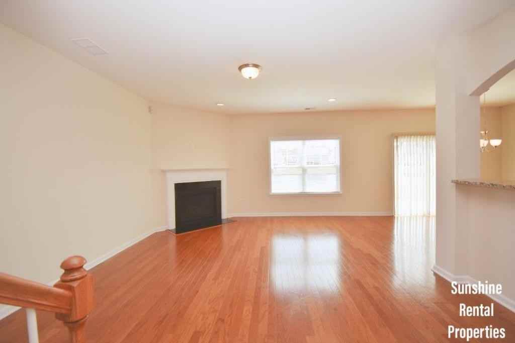 3152 Bramble Glen Dr - Photo 2 of 13