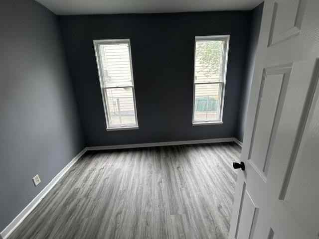 329 Stone St - Photo 5 of 15
