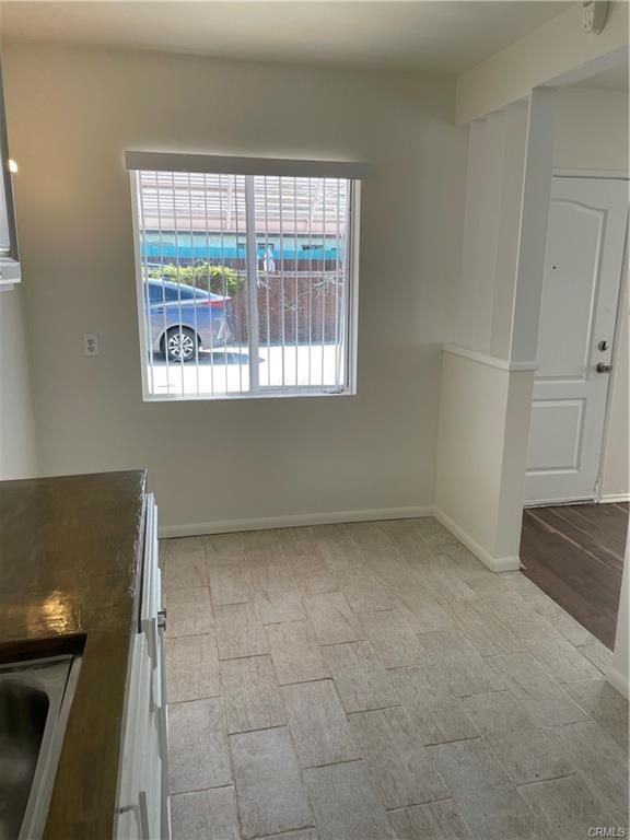 2738 Southern Ave ##B - Photo 6 of 19