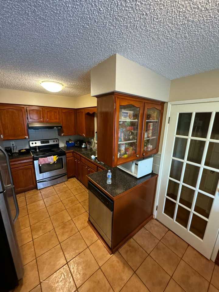 5406 Rugby Street - Photo 3 of 8