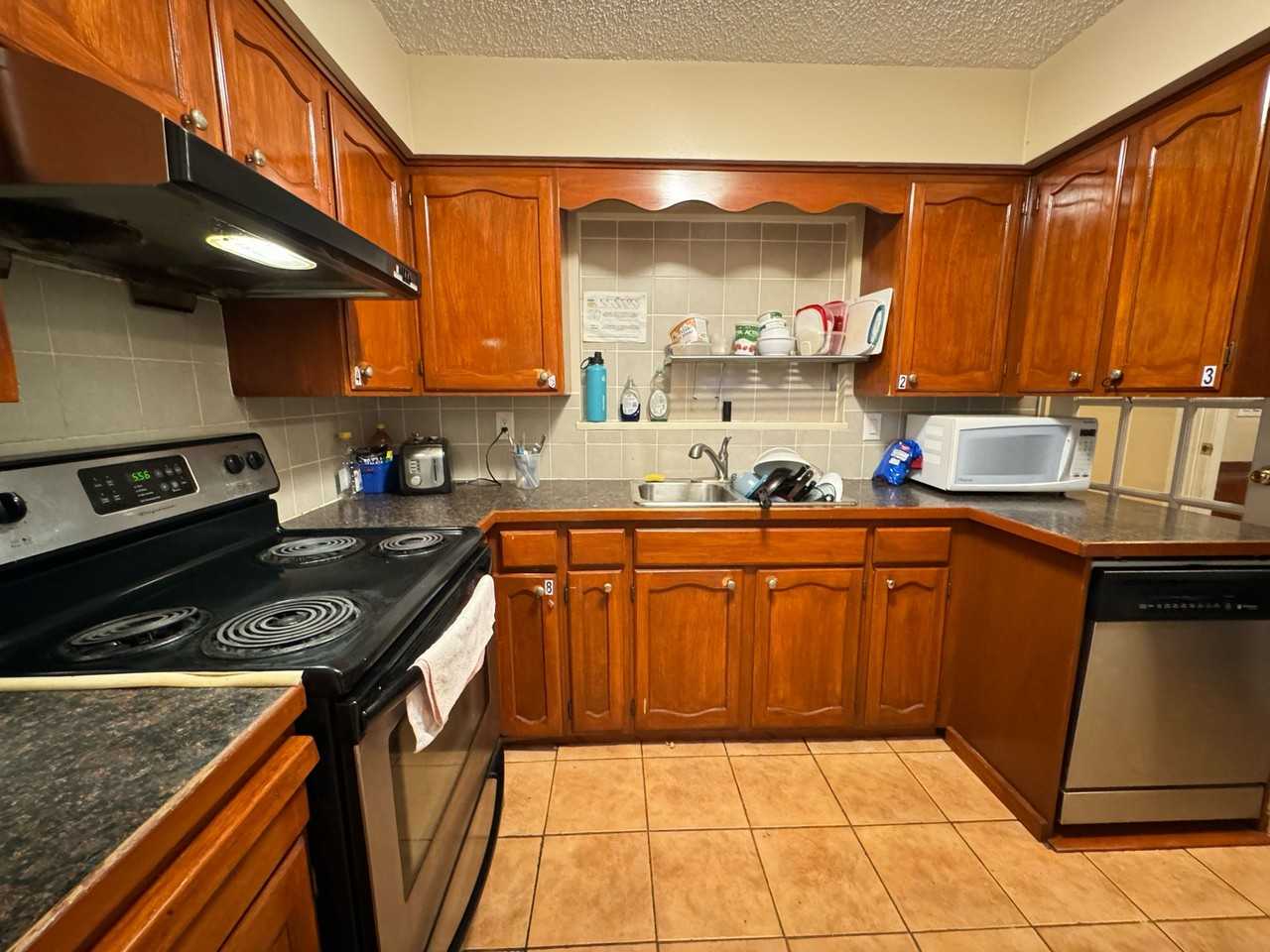 5406 Rugby Street - Photo 4 of 8