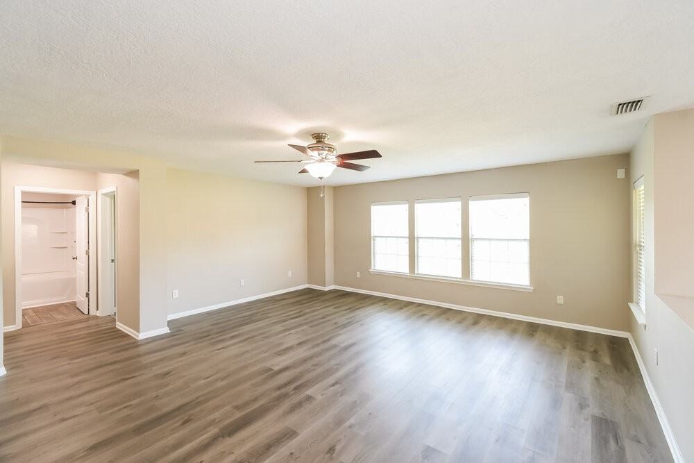 75047 Brookwood Dr - Photo 4 of 17