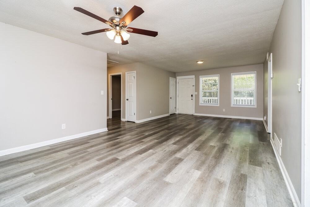 6677 Birchwood Ter - Photo 6 of 16