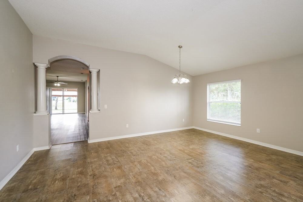 7442 Citrus Blossom Dr - Photo 3 of 16