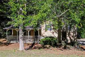 featured image of 3237 Carmel Dr