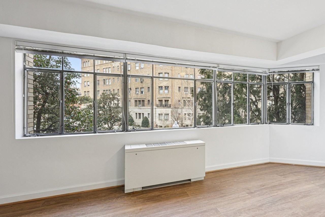 Gelmarc Towers - Photo 6 of 46