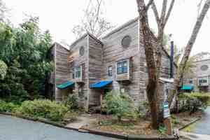 featured image of 130 E Longview St #1