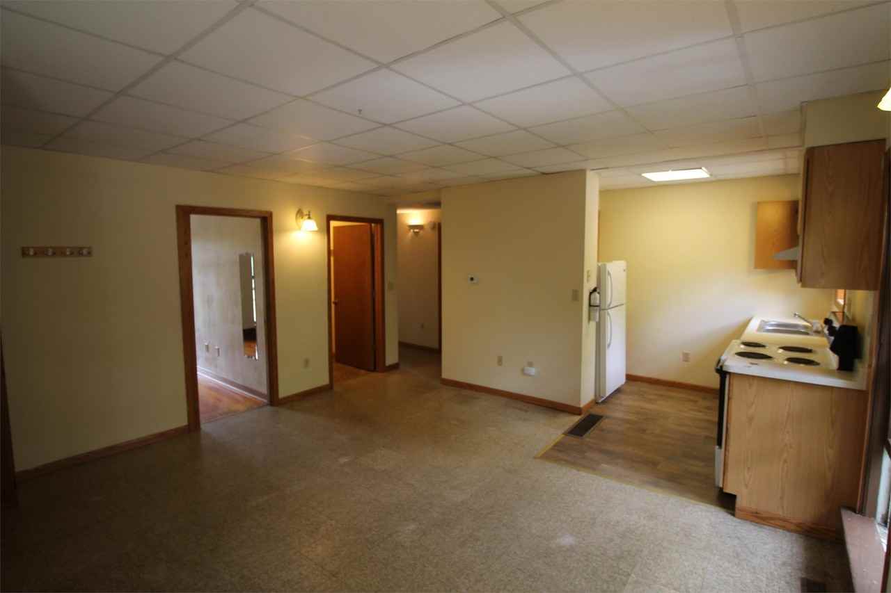 824 W Conger St Uppr - Photo 2 of 11