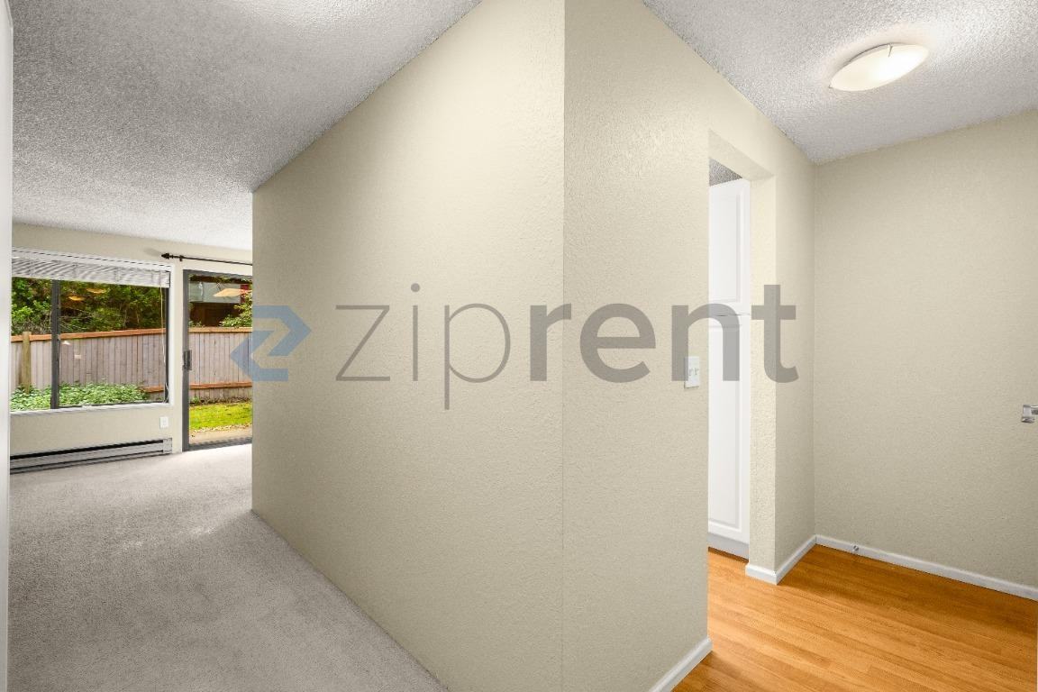 12258 Ne 117th Pl #E5 - Photo 5 of 13