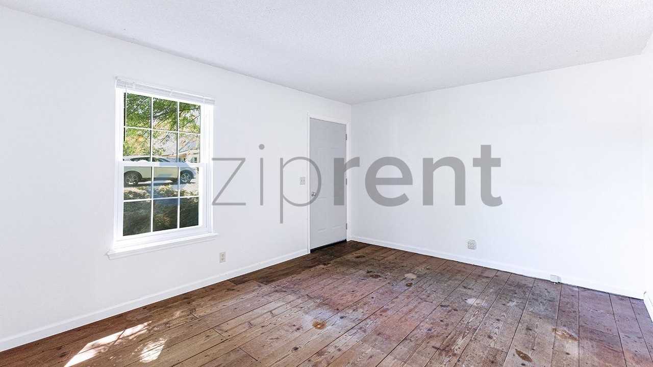 626 Netherlands Dr - Photo 3 of 24