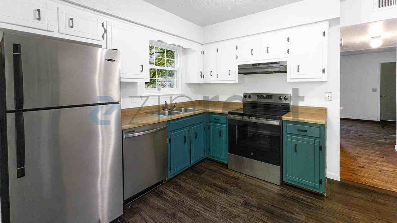 626 Netherlands Dr - Photo 6 of 24