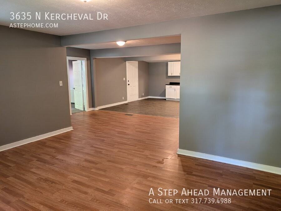 3635 N Kercheval Dr - Photo 3 of 15