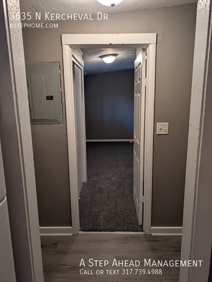 3635 N Kercheval Dr - Photo 6 of 15