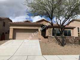featured image of 11921 N Cantata Dr