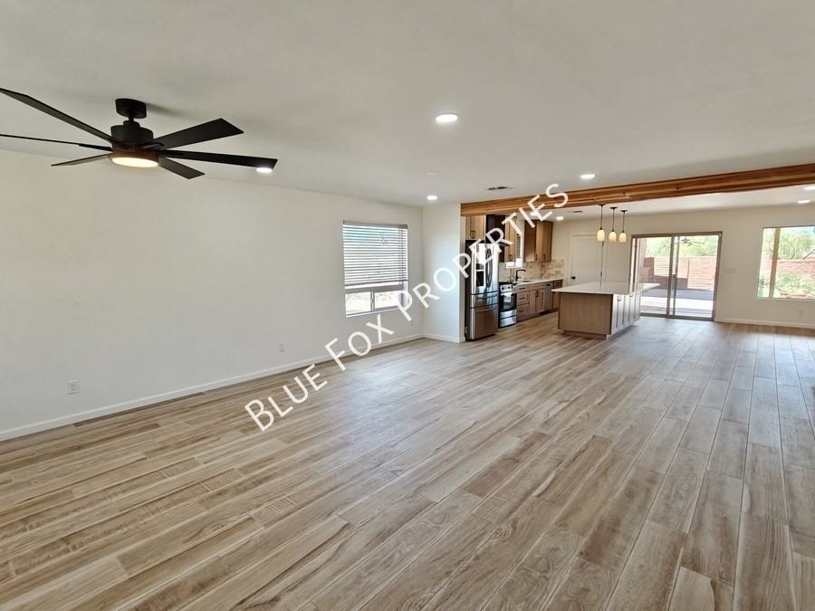 5440 W Placita De La Promesa #A - Photo 6 of 45