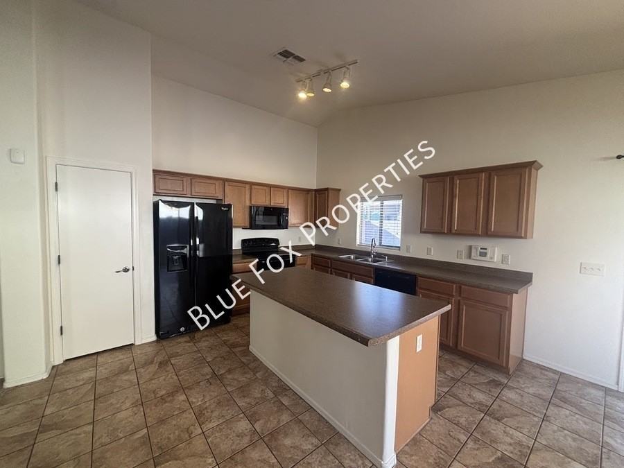 167 W Calle Patio Lindo - Photo 2 of 23