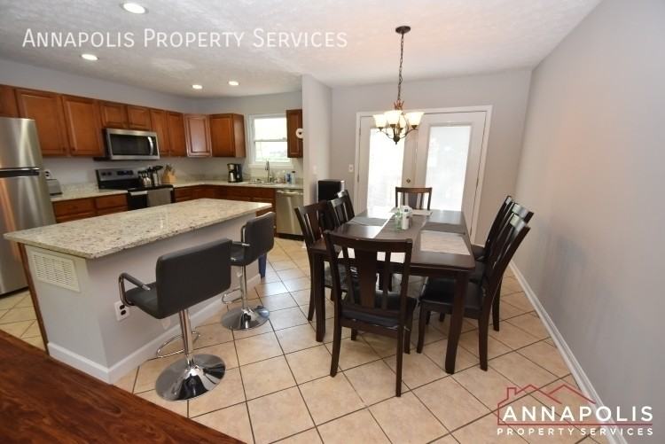 1119 Crestview Dr - Photo 2 of 29
