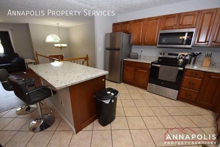 1119 Crestview Dr - Photo 6 of 29