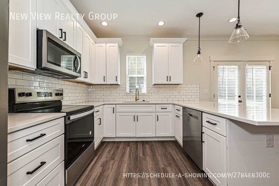 729 Wabash Ave #B - Photo 5 of 24