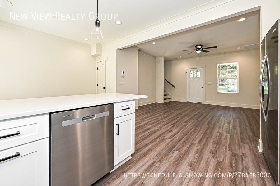729 Wabash Ave #B - Photo 6 of 24