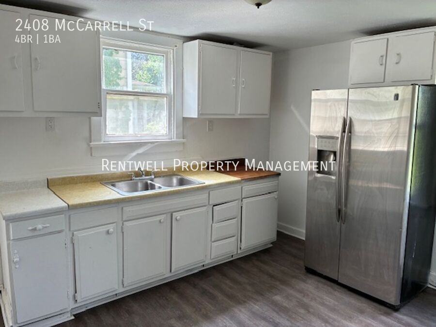 2408 Mccarrell St - Photo 4 of 10