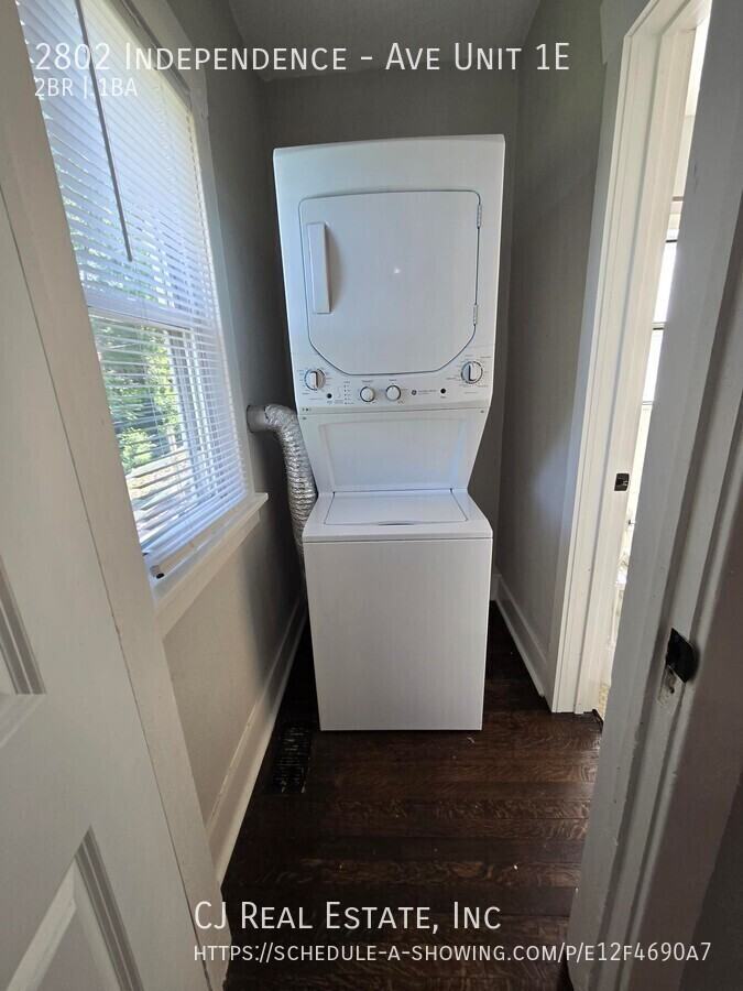 2802 Independence Ave - Photo 6 of 11