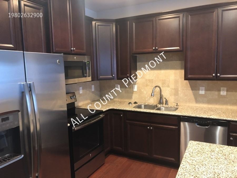 7415 Red Mulberry Way - Photo 2 of 6