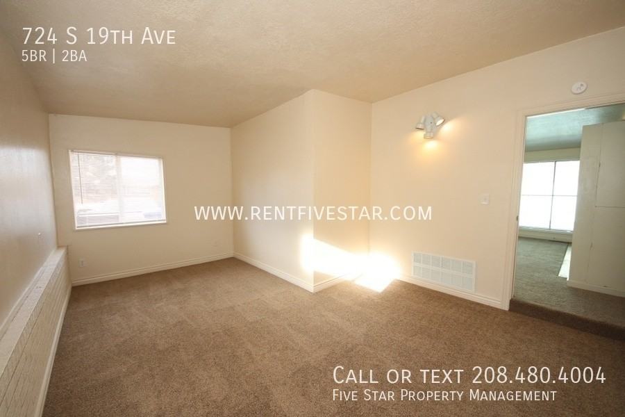 724 S 19th Ave - Photo 6 of 13