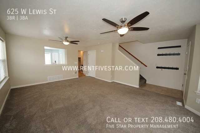 625 W Lewis St - Photo 2 of 15