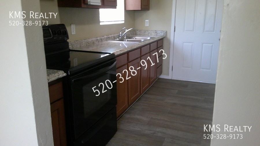 526 W Pennsylvania Dr #A - Photo 2 of 13