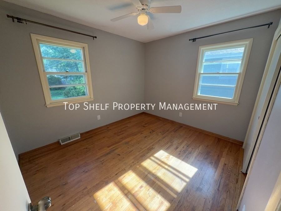 502 Se 4th St - Photo 7 of 18