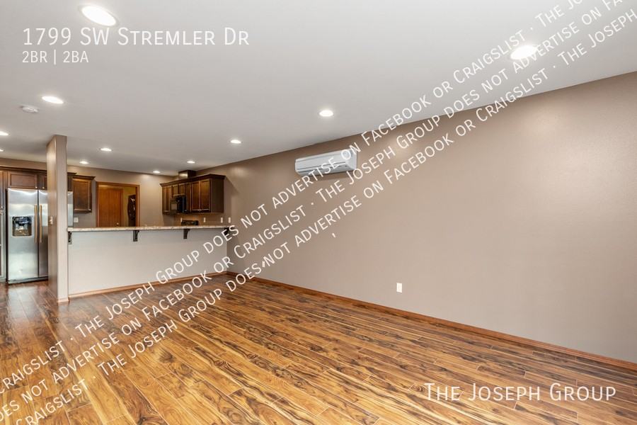 1799 Sw Stremler Dr - Photo 3 of 30