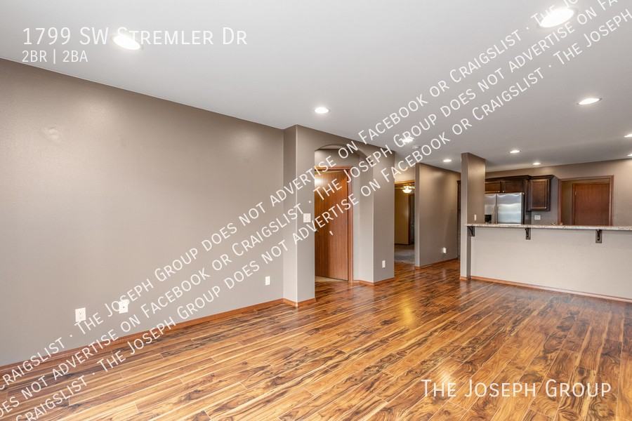 1799 Sw Stremler Dr - Photo 4 of 30
