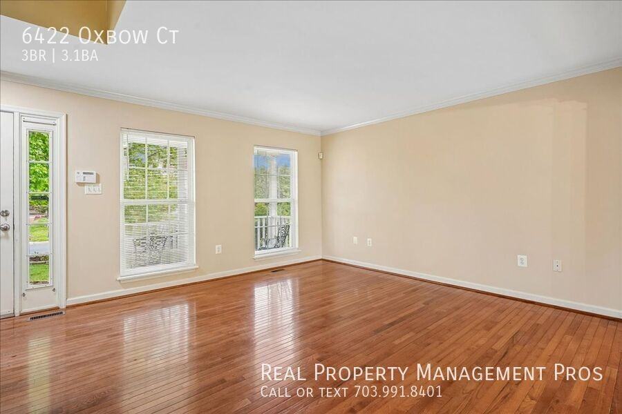 6422 Oxbow Ct - Photo 4 of 50