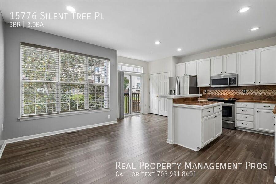 15776 Silent Tree Pl - Photo 5 of 22