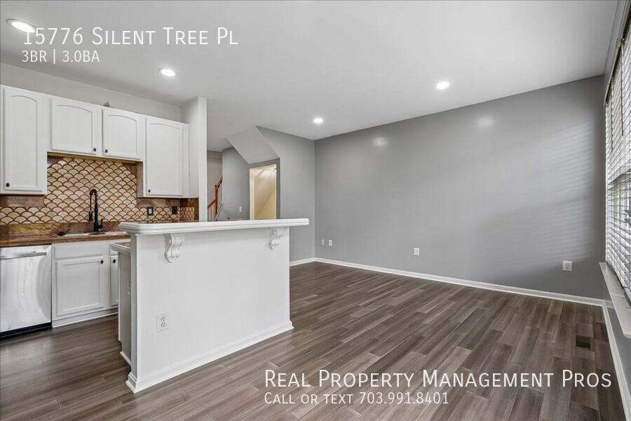 15776 Silent Tree Pl - Photo 6 of 22