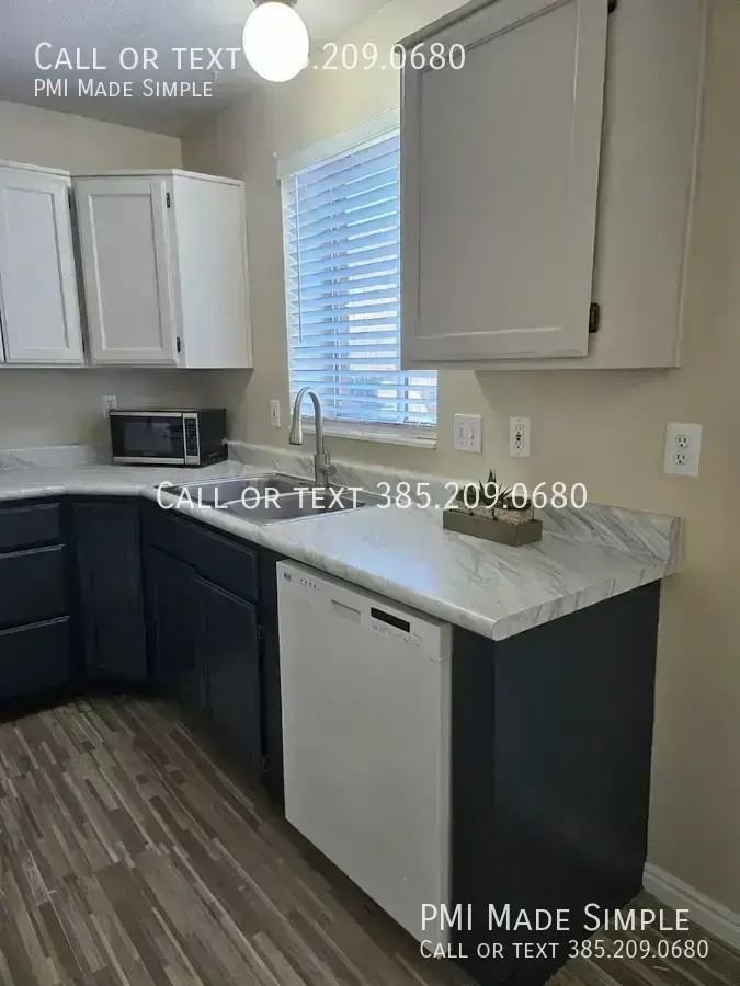 1696 W 680 N - Photo 2 of 29
