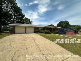 featured image of 201 San Juan St
