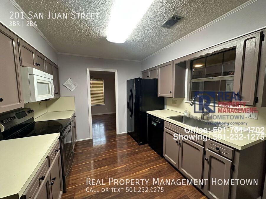 201 San Juan St - Photo 7 of 18