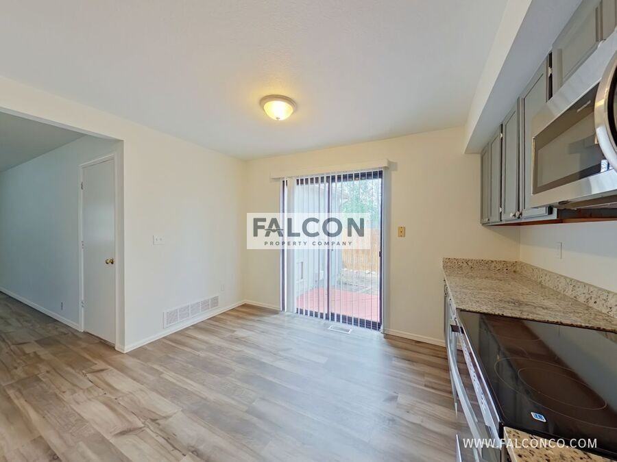 5949 Wisteria Dr - Photo 7 of 19