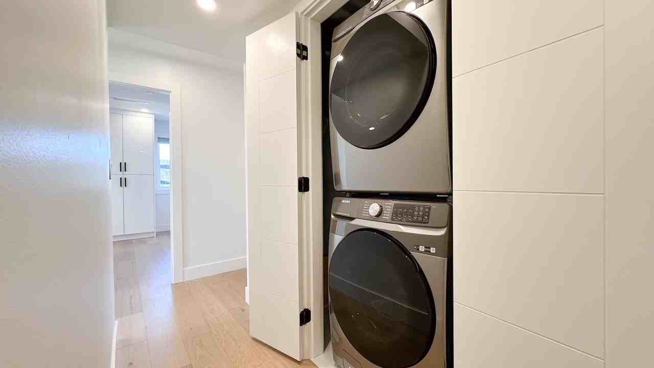 2723 Turner Street - Photo 7 of 9