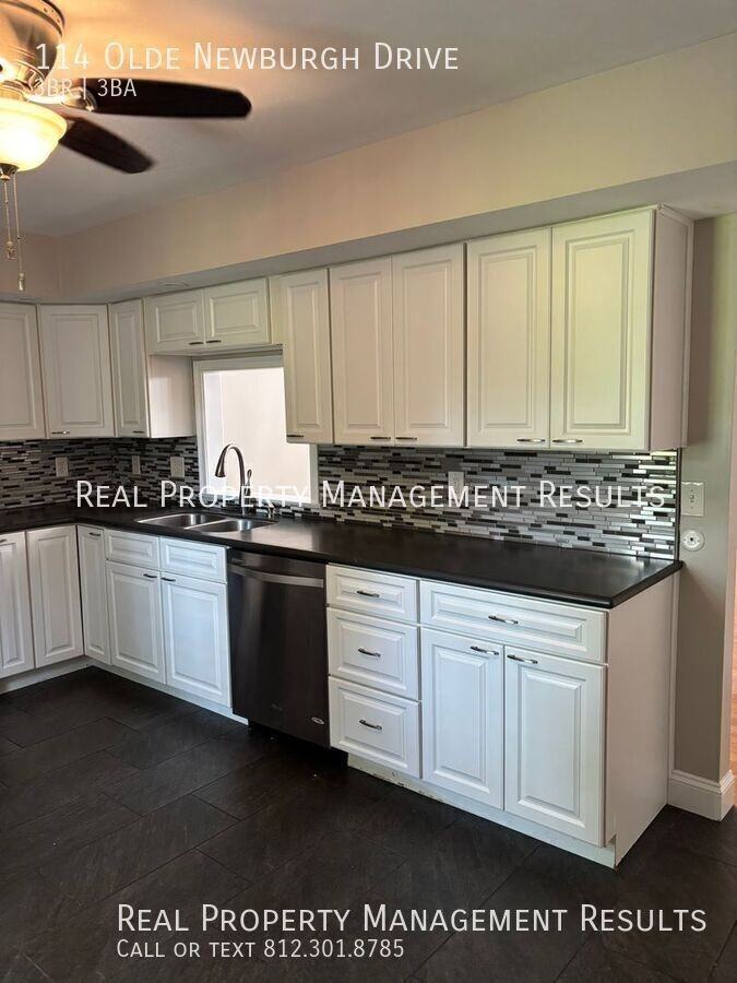 114 Olde Newburgh Dr - Photo 6 of 17