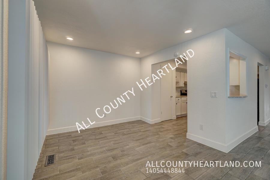 2030 Three Stars Rd - Photo 4 of 18