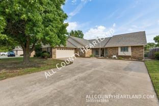 2613 Sw 112th St - Photo 1 of 1