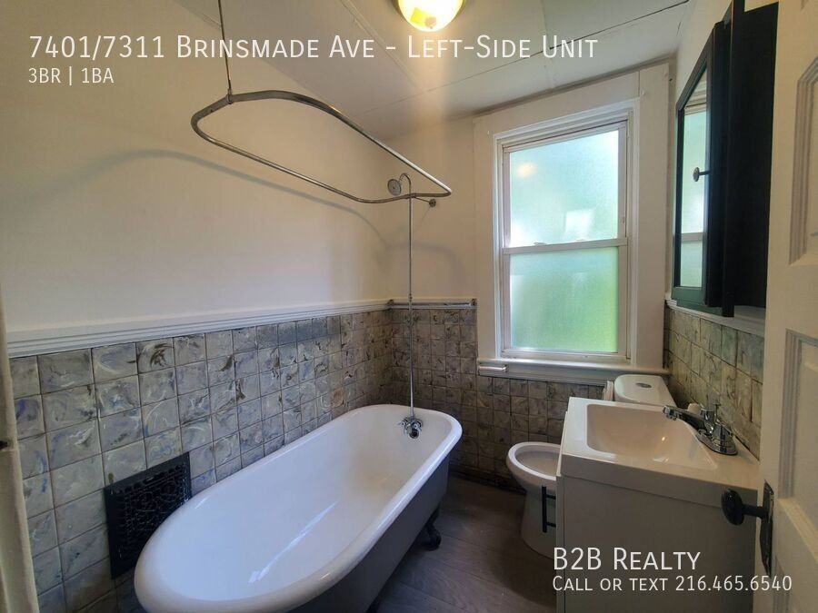 7311 Brinsmade Ave - Photo 6 of 13